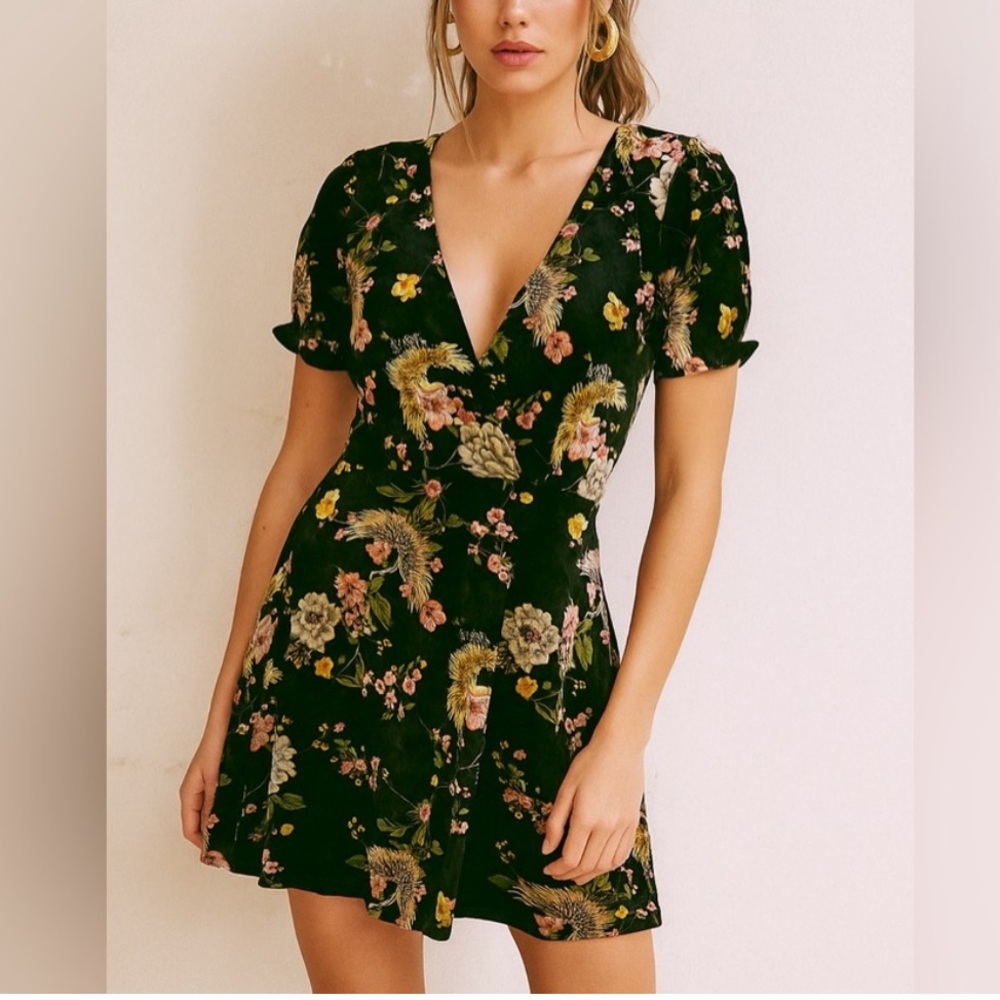 Blue Blush V neck velvet floral short party dress small size